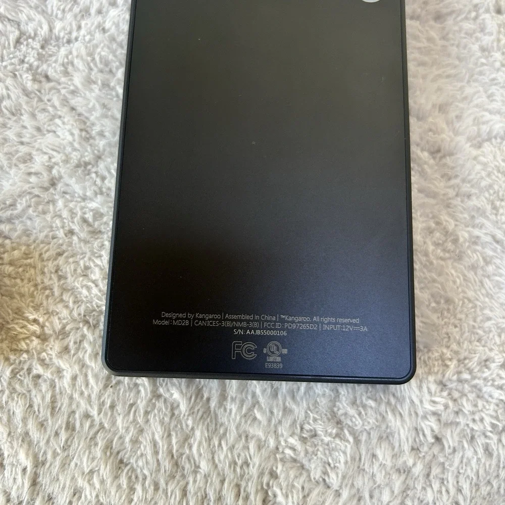 Kangaroo Mobile Desktop Computer MD2B SD1B 1.44GHz HDMI 2GB 32GB BLUETOOTH